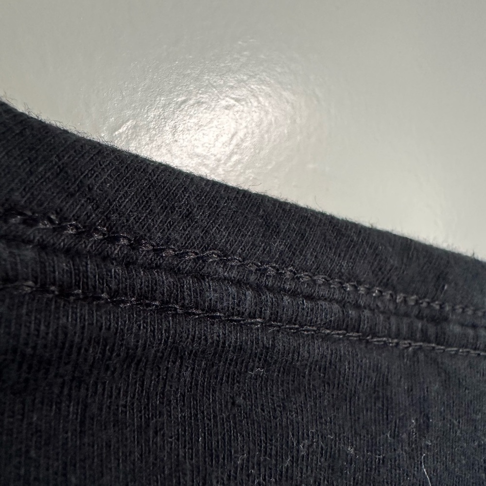 Men’s L Black Official Polaroid T-shirt With The Word “Polaroid” Written 5 Times - Picture 11 of 16